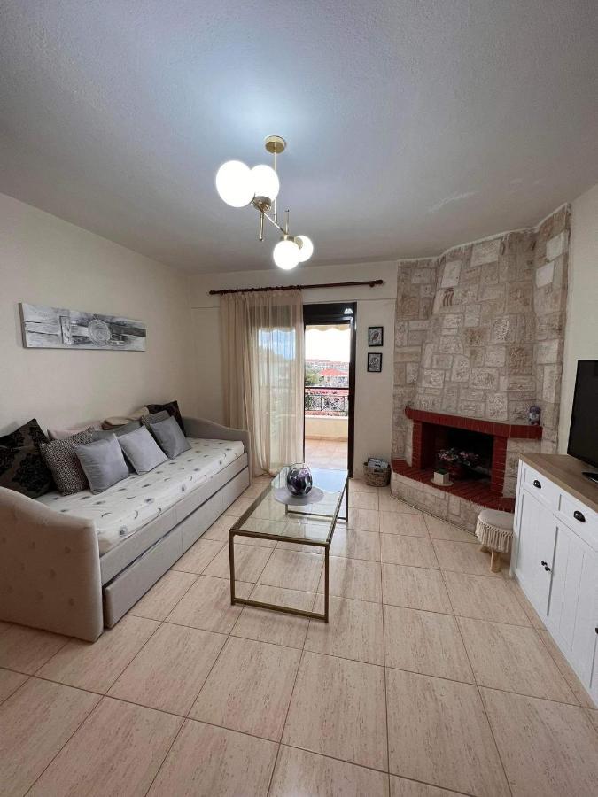 Nice Apartment With Amazing Views Kriopigi Camera foto